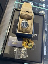 Breitling Avenger 43 A17318